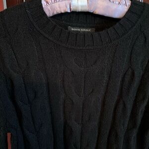 Banana Republic Crew Neck Sweater